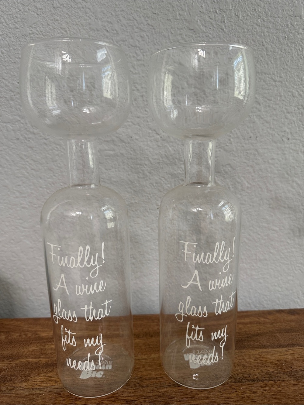 Set of 2 Novelty Wine Glass Bottles 🍷